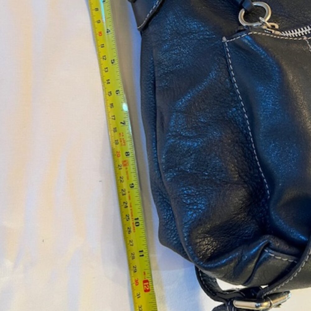 LAURA DI MAGGIO | Black Pebbled Leather Shoulder bag with Charm Padlock-EUC - Picture 7 of 15